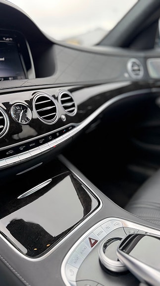 Mercedes-Benz S63 18 of 26