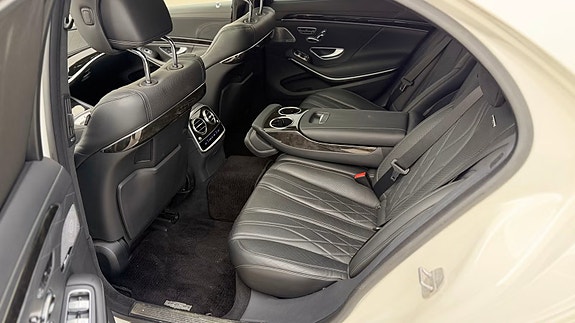 Mercedes-Benz S63 23 of 26
