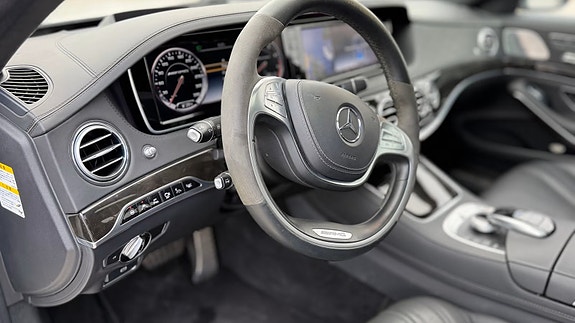 Mercedes-Benz S63 15 of 26