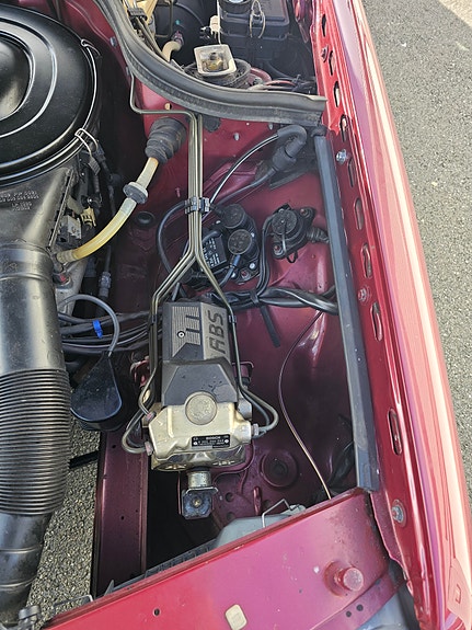 Mercedes-Benz 230 E 5 of 27