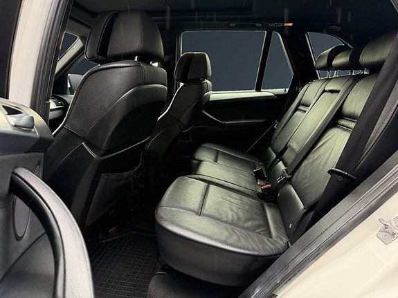 BMW X5 13 of 30