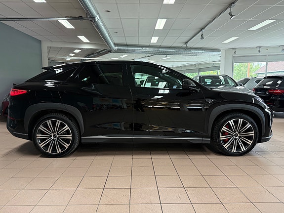BYD Sealion 7 8 of 30