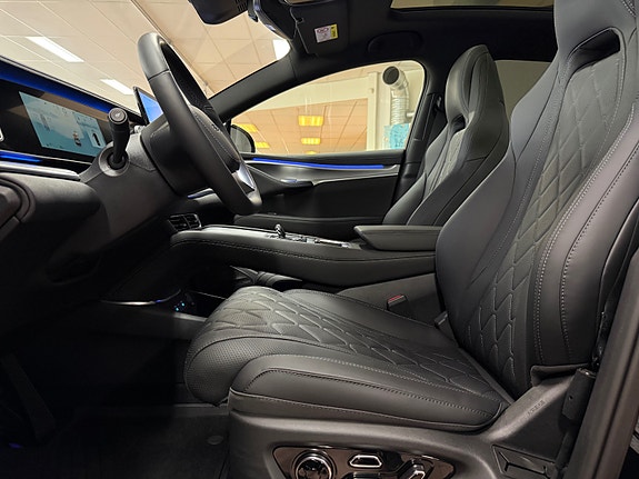 BYD Sealion 7 30 of 30