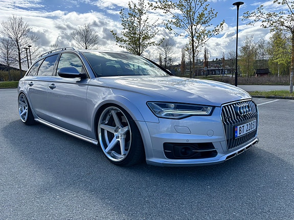 Audi A6 allroad 2 of 21