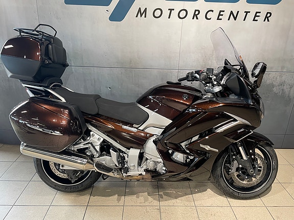 Yamaha FJR 1300 AE 6 of 15