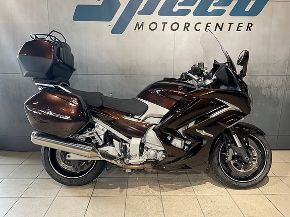 Yamaha FJR 1300 AE 2 of 15