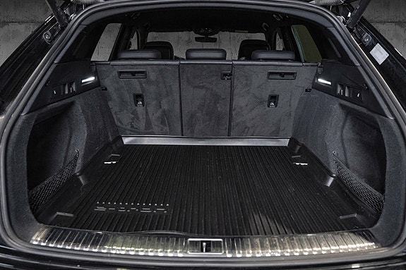 Audi 13 of 30