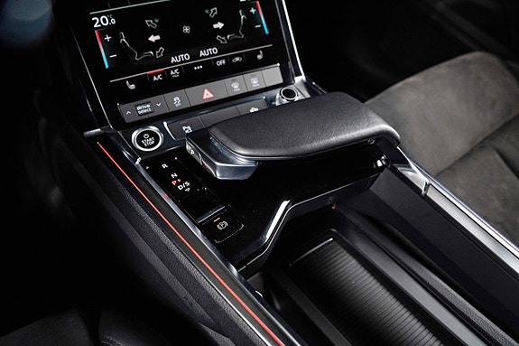 Audi 29 of 30
