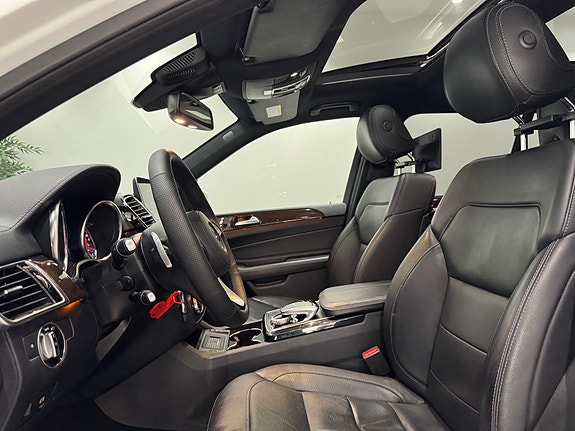 Mercedes-Benz GLS350 d 19 of 30