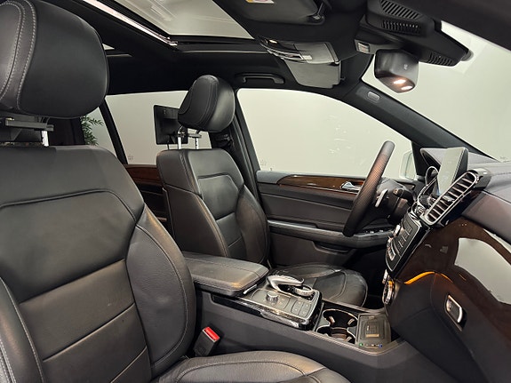 Mercedes-Benz GLS350 d 20 of 30