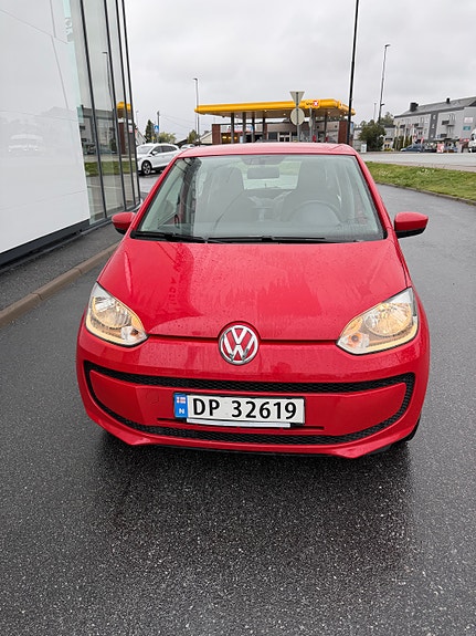 Volkswagen UP! 3 of 14