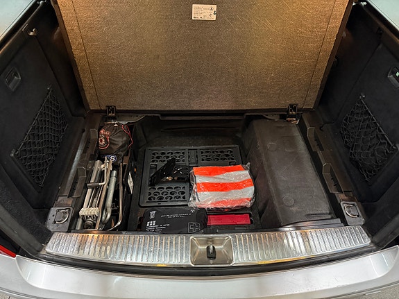 Mercedes-Benz C220 15 of 30