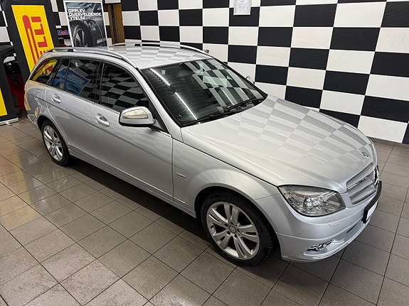 Mercedes-Benz C220 6 of 30