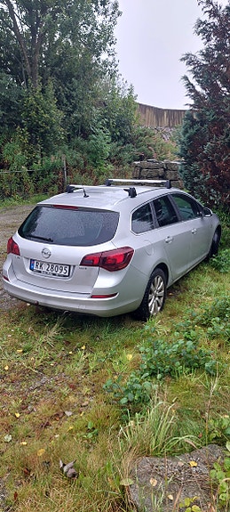 Opel Astra 10 of 10