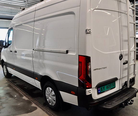 Mercedes-Benz Sprinter 316 17 of 23