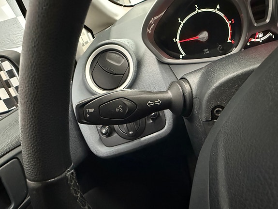 Ford Fiesta 30 of 30