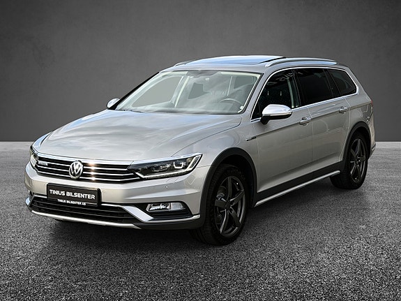 Volkswagen Passat Alltrack 11 of 26