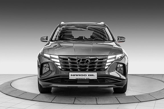 Hyundai Tucson 3 of 30
