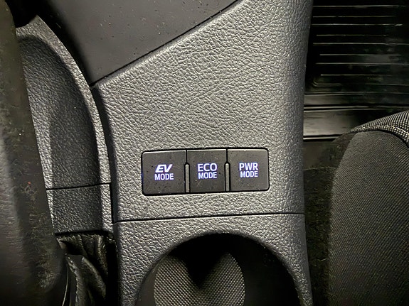 Toyota Auris 26 of 30