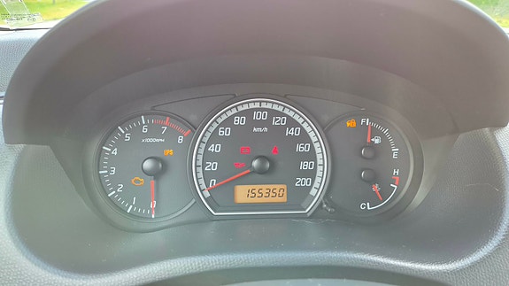 Suzuki Swift 7 of 8