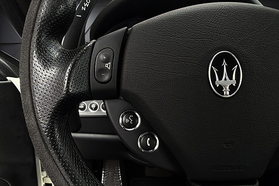 Maserati GranTurismo 16 of 19