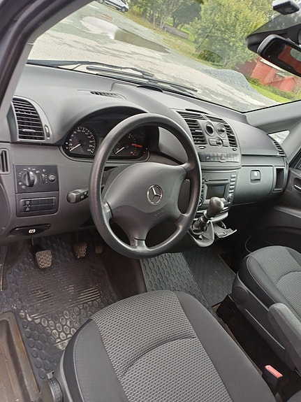 Mercedes-Benz Vito 113 11 of 21