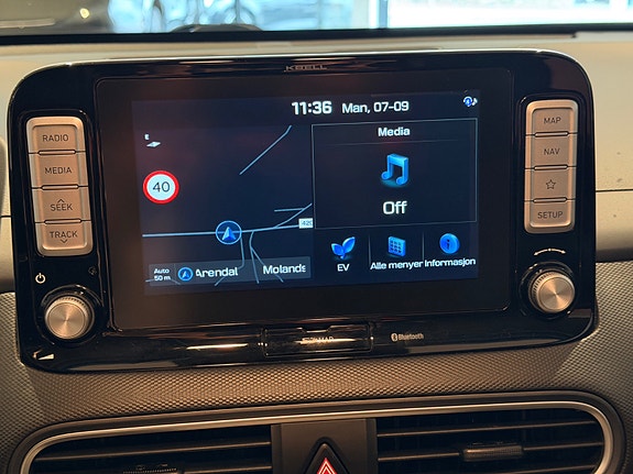 Hyundai Kona 21 of 30