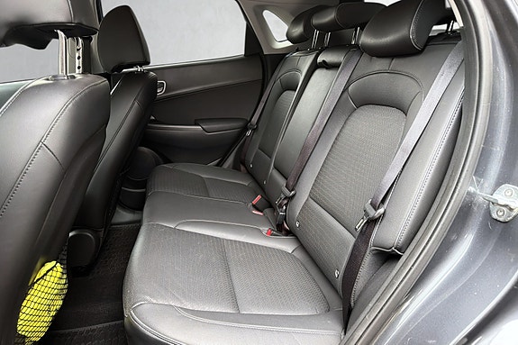 Hyundai Kona 8 of 30