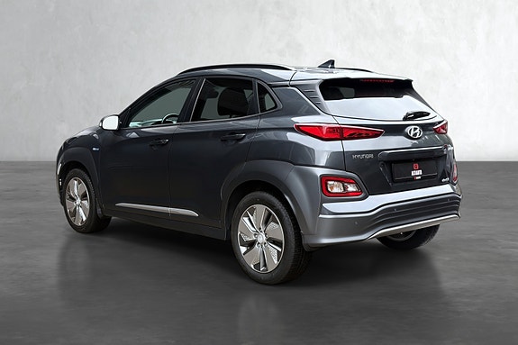 Hyundai Kona 4 of 30
