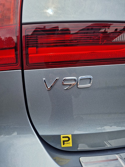 Volvo V90 4 of 21