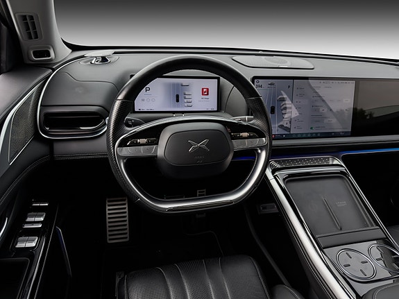 XPeng G9 11 of 29