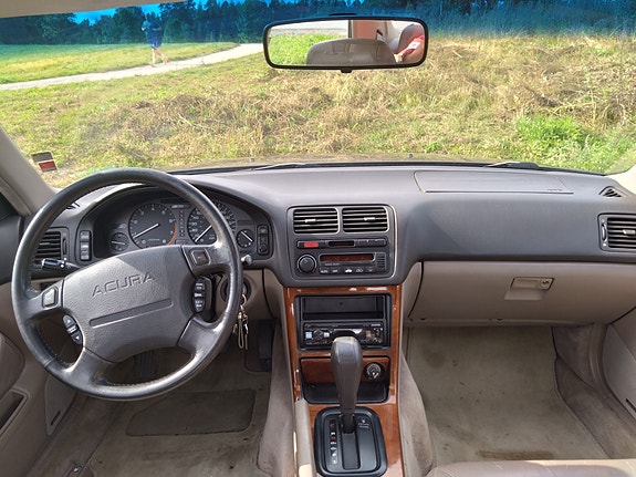 Acura Legend 14 of 18