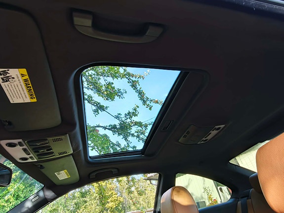 BMW 335i 13 of 13