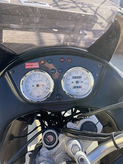 Moto Guzzi Quota 1100 ES 7 of 8
