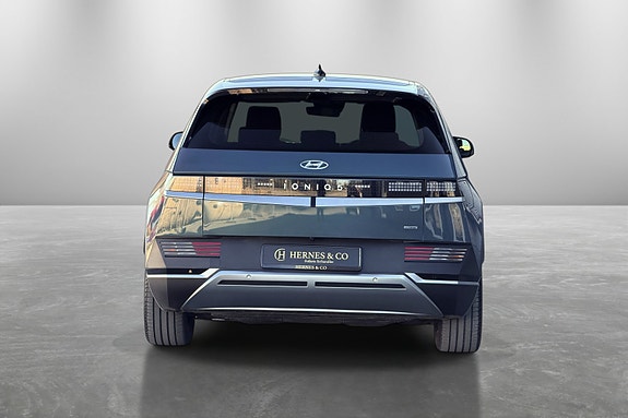 Hyundai Ioniq 5 8 of 30