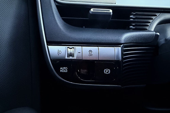 Hyundai Ioniq 5 14 of 30