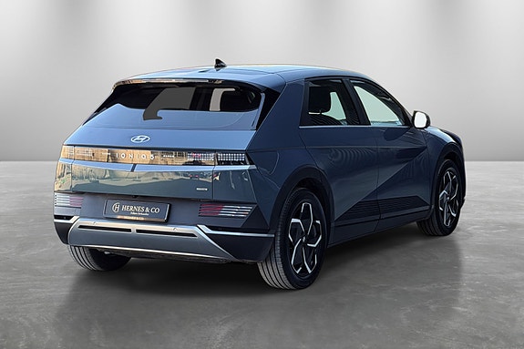Hyundai Ioniq 5 5 of 30