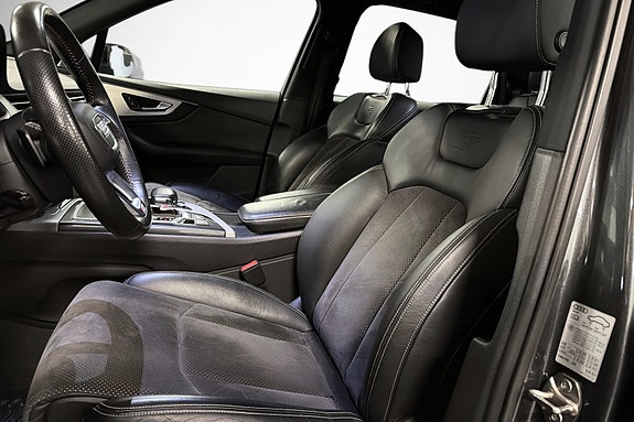 Audi Q7 15 of 30