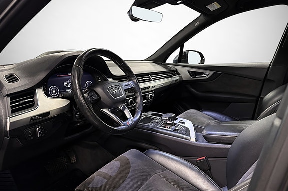 Audi Q7 16 of 30