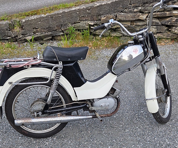 Tempo Corvette 380 4 of 5