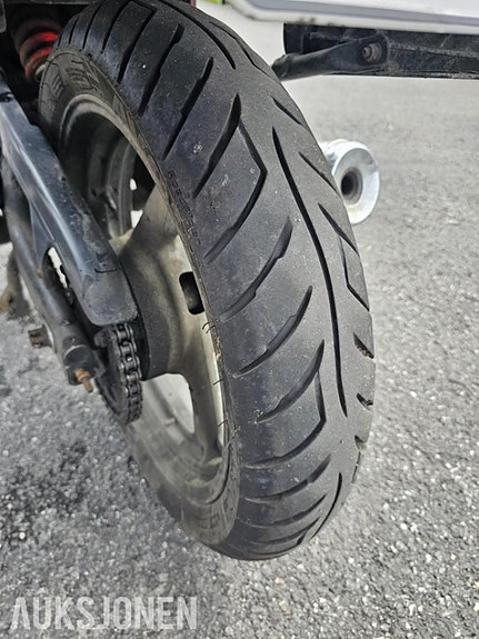 Yamaha XJ 600 Diversion 13 of 24