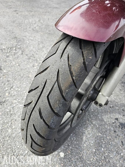 Yamaha XJ 600 Diversion 15 of 24