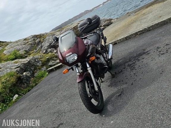 Yamaha XJ 600 Diversion 7 of 24