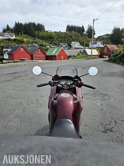 Yamaha XJ 600 Diversion 24 of 24