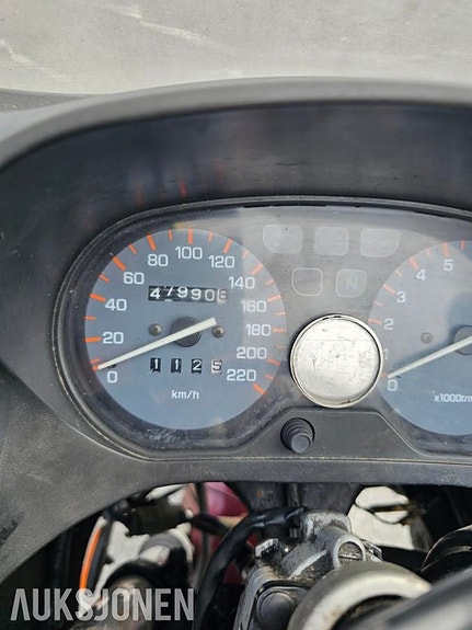 Yamaha XJ 600 Diversion 11 of 24