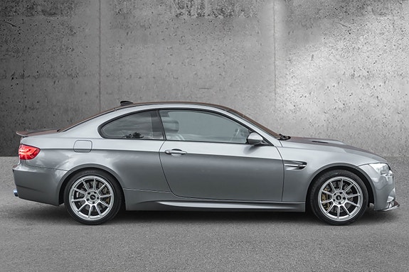BMW M3 8 of 30