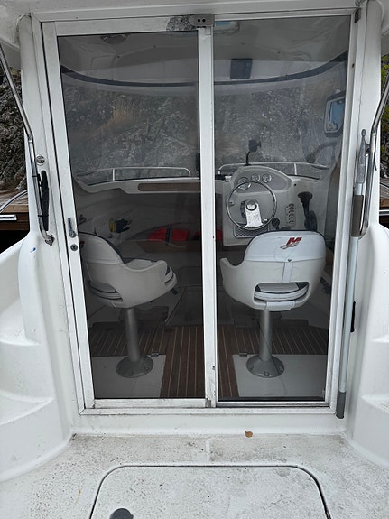 Quicksilver 630 Pilothouse 10 of 10