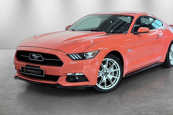 Ford Mustang 3 of 30