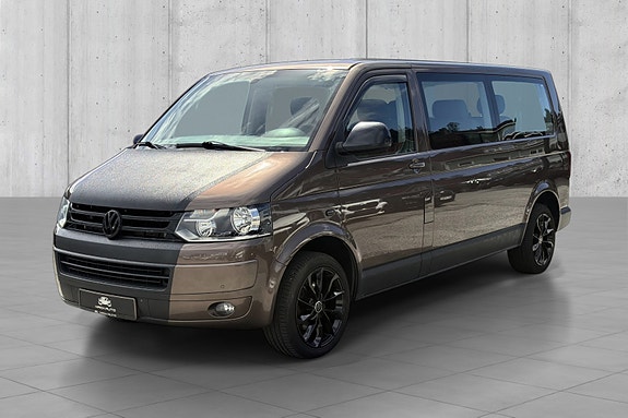 Volkswagen Caravelle 3 of 20