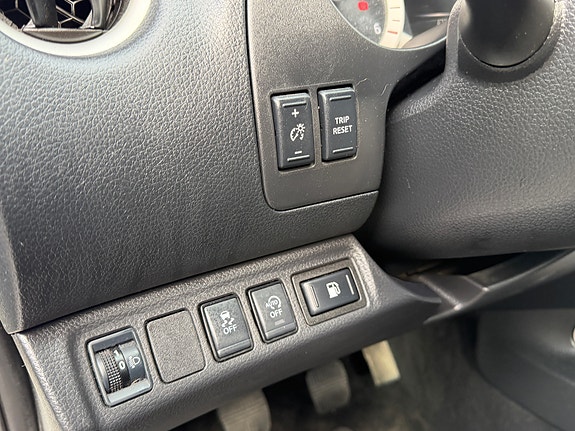 Nissan Navara 13 of 16